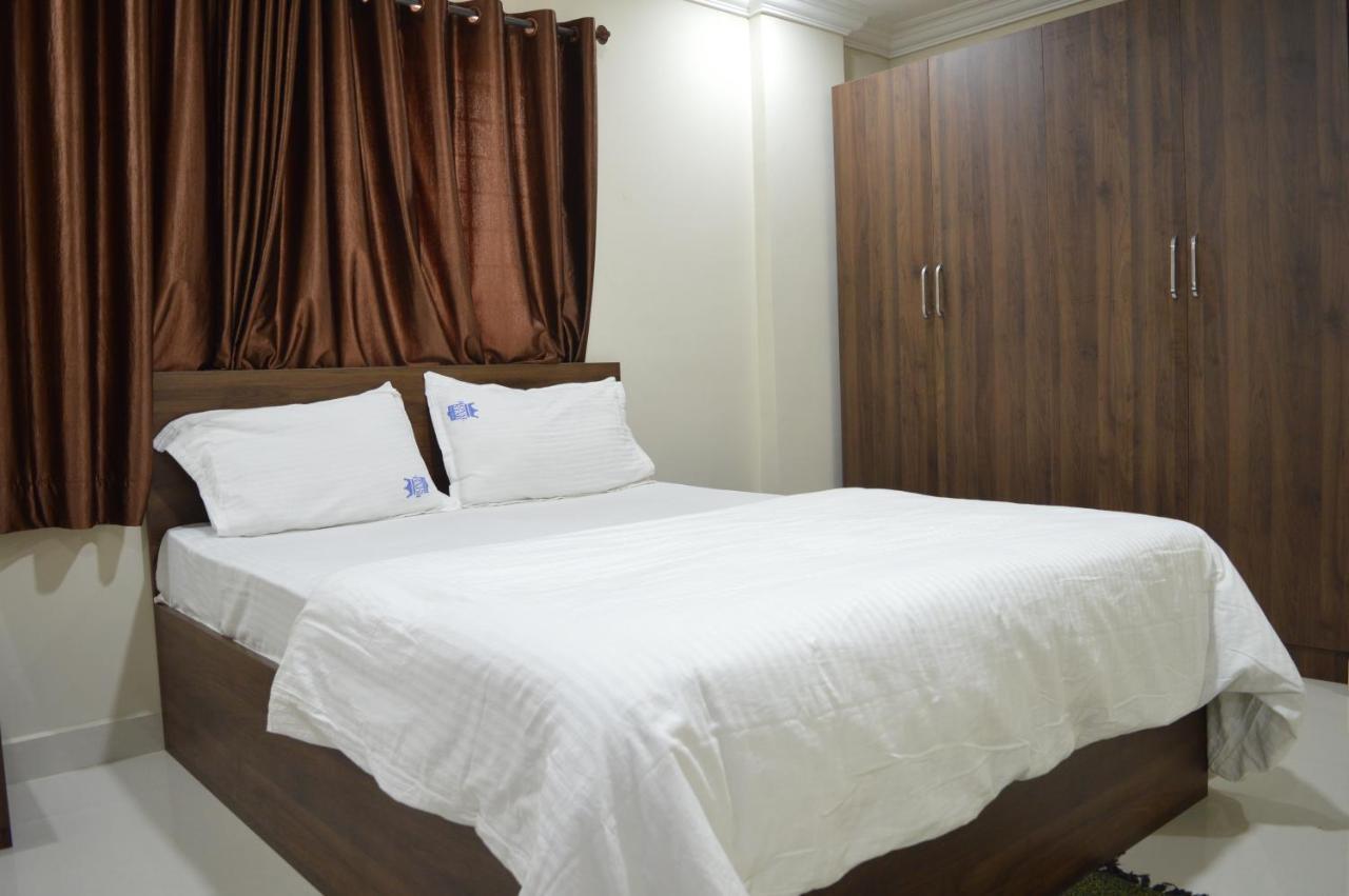 Royal Star Hotels Bangalore Exterior photo